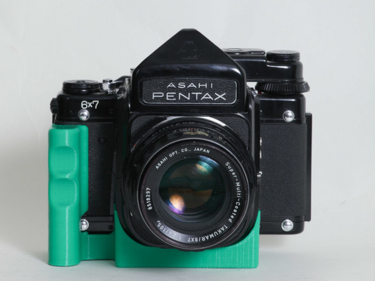 Pentax 6x7 & 67 Butter Grip By Cameradactyl
